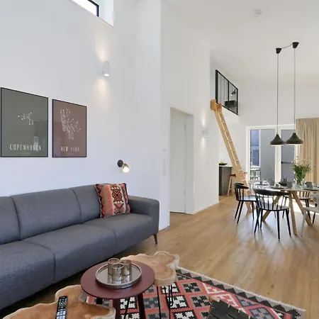 Stunning In Lembruch-duemmer With Kitchen *