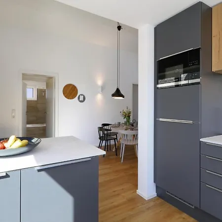 Stunning In Lembruch-duemmer With Kitchen