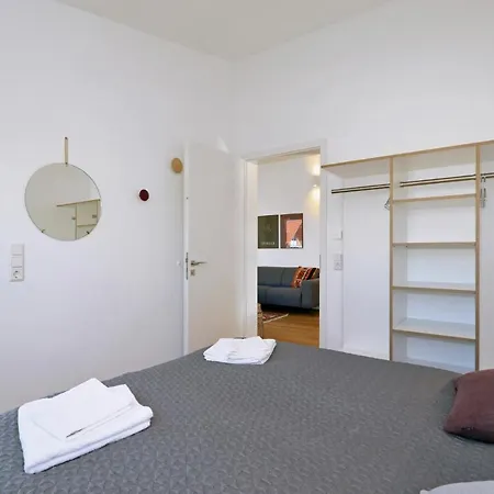 Holiday home Stunning In Lembruch-duemmer With Kitchen